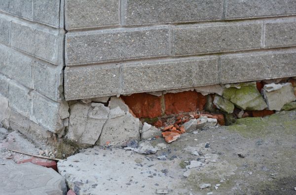 Foundation Settlement Repair in Taylor